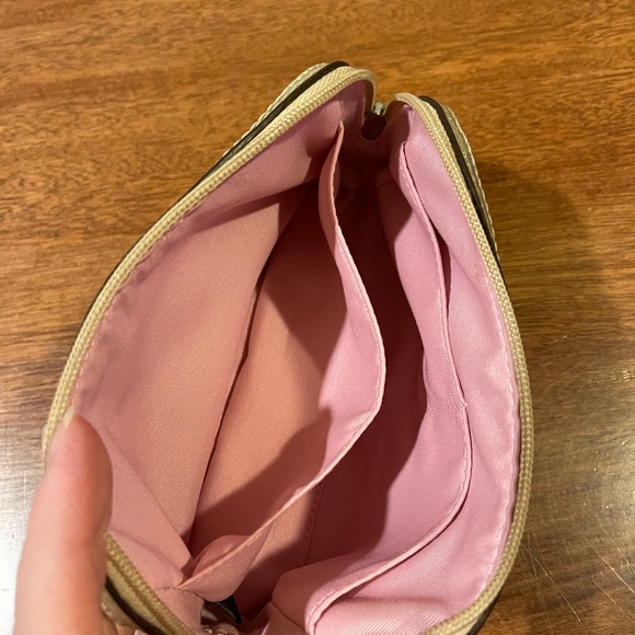 Coach Cosmetic Bag Tan with Gold Trim - Like New - Picture 6 of 6